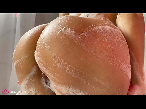 ❤️ Brunette dushda kuchli orgazm uchun vibrator bilan mushukni onanizm qiladi ❌ seks uz.xxxshake.ru ☑